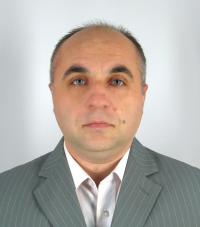 الکس گیوتا (Alex Geuta)